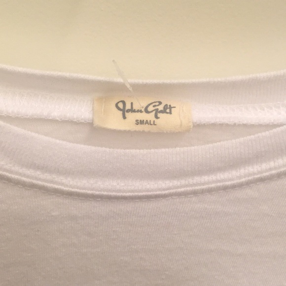 Brandy Melville Acacia Top - Picture 2 of 2